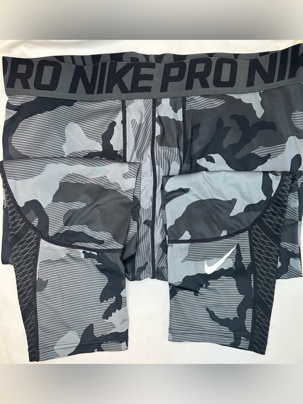 Nike Pro Compression Tights Camo Gray Black Men’s XL 20” Inseam Dri-FIT - Picture 3 of 5